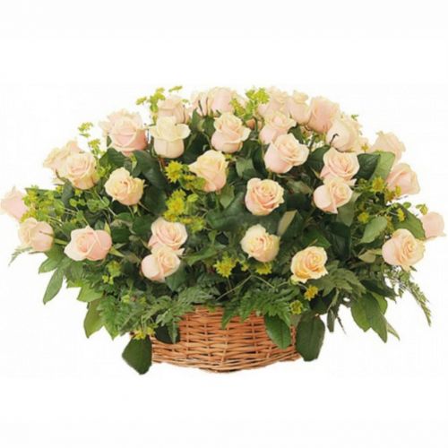 Корзина из кремовых роз ― Floristik — доставка цветов по всей Украине