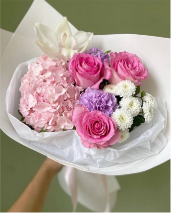 Збірний букет розмір M ― Floristik — доставка квітів по всій Україні