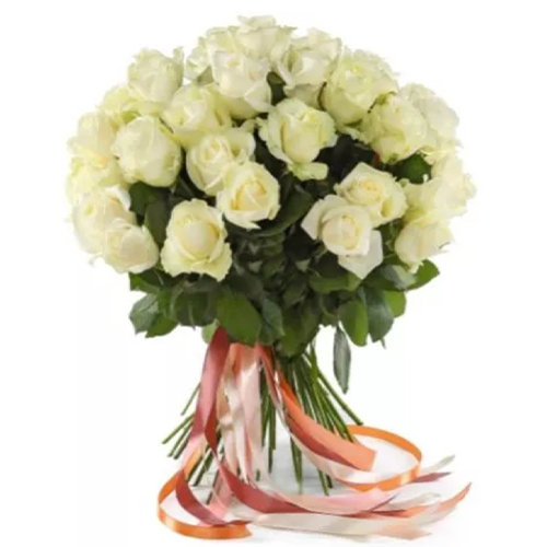 35 білих троянд. Купити 35 білих троянд у інтернет-магазині Флористик