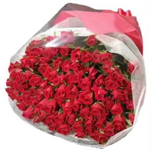 175 троянд. Купити 175 троянд у інтернет-магазині Флористик