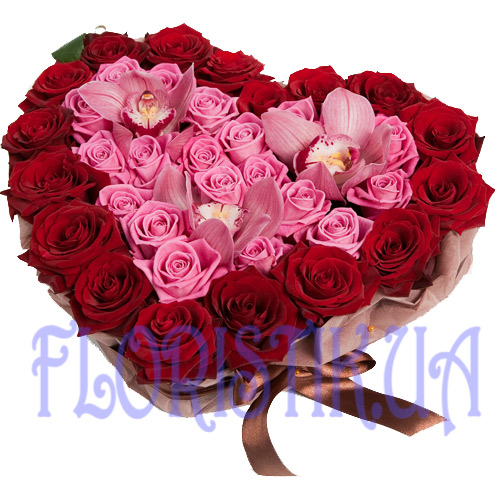 Сердце бархат ― Floristik — flower delivery all over Ukraine