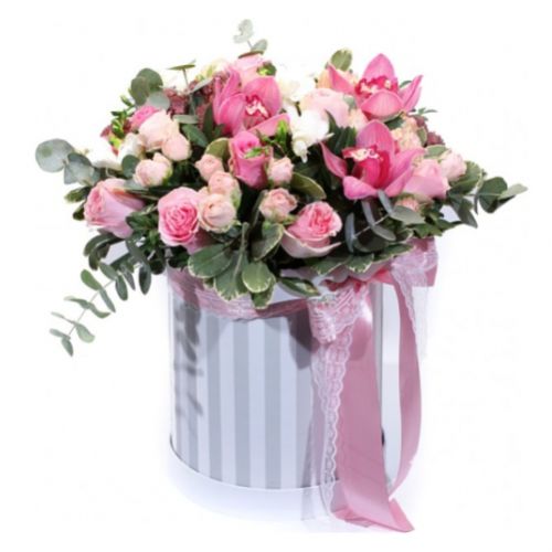 Коробка австрийский презент ― Floristik — доставка цветов по всей Украине