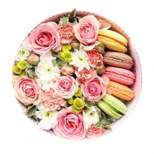 Коробка цветов с печеньем ― Floristik — доставка цветов по всей Украине
