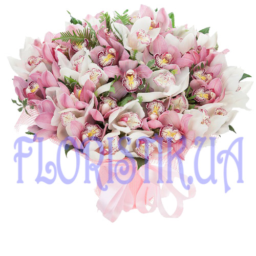Букет Чудовий ― Floristik — flower delivery all over Ukraine
