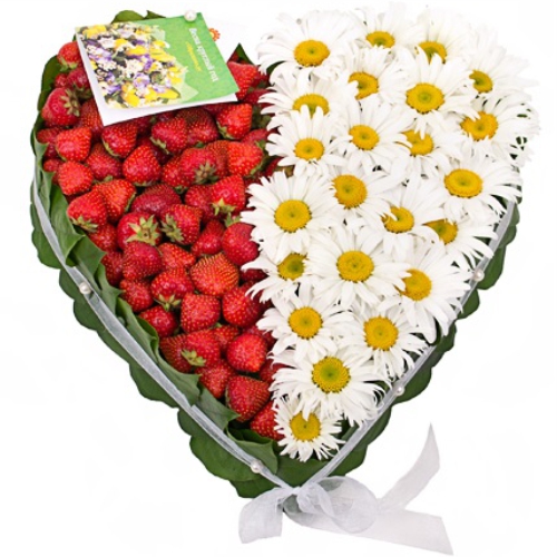 Серце полуниці і ромашок ― Floristik — доставка квітів по всій Україні
