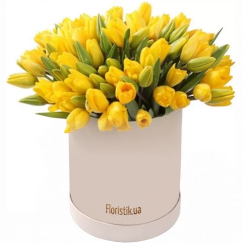 Коробка желтых тюльпанов ― Floristik — доставка цветов по всей Украине