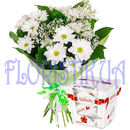 Букет хризантем з цукерками ― Floristik — доставка квітів по всій Україні