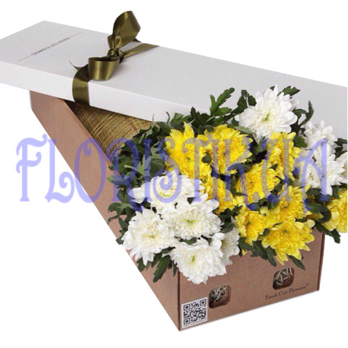 Коробка хризантем ― Floristik — доставка цветов по всей Украине